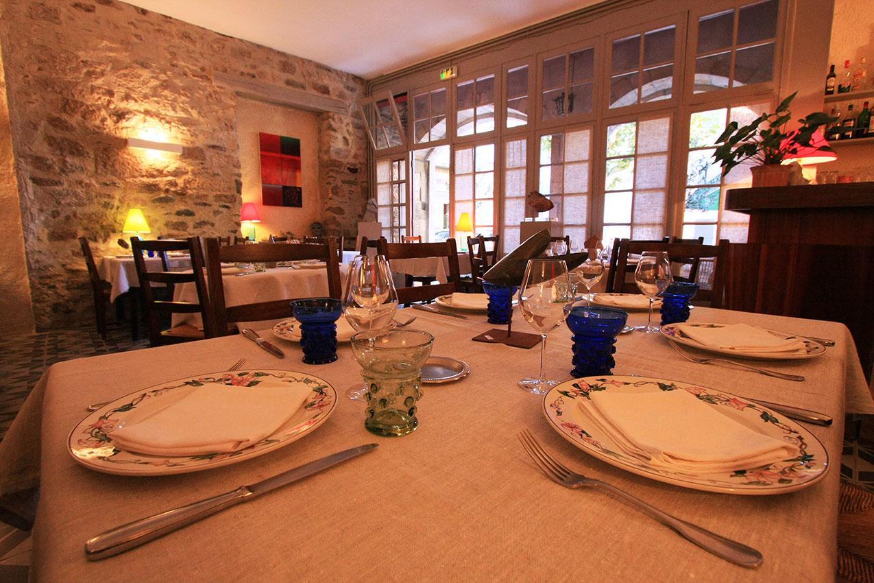 Hotel Restaurant D'Alibert Caunes-Minervois Экстерьер фото