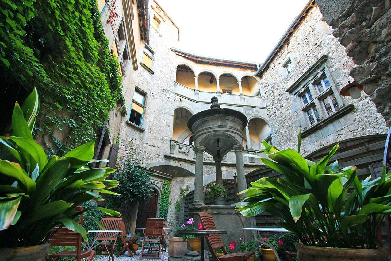 Hotel Restaurant D'Alibert Caunes-Minervois Экстерьер фото